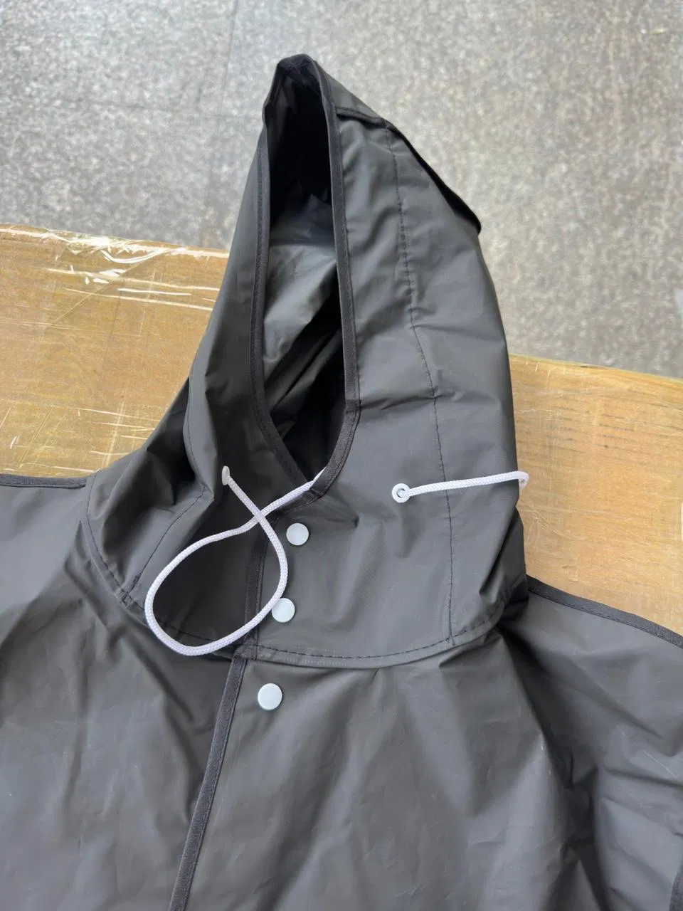 Custom Logo Waterproof Hooded Raincoat Display