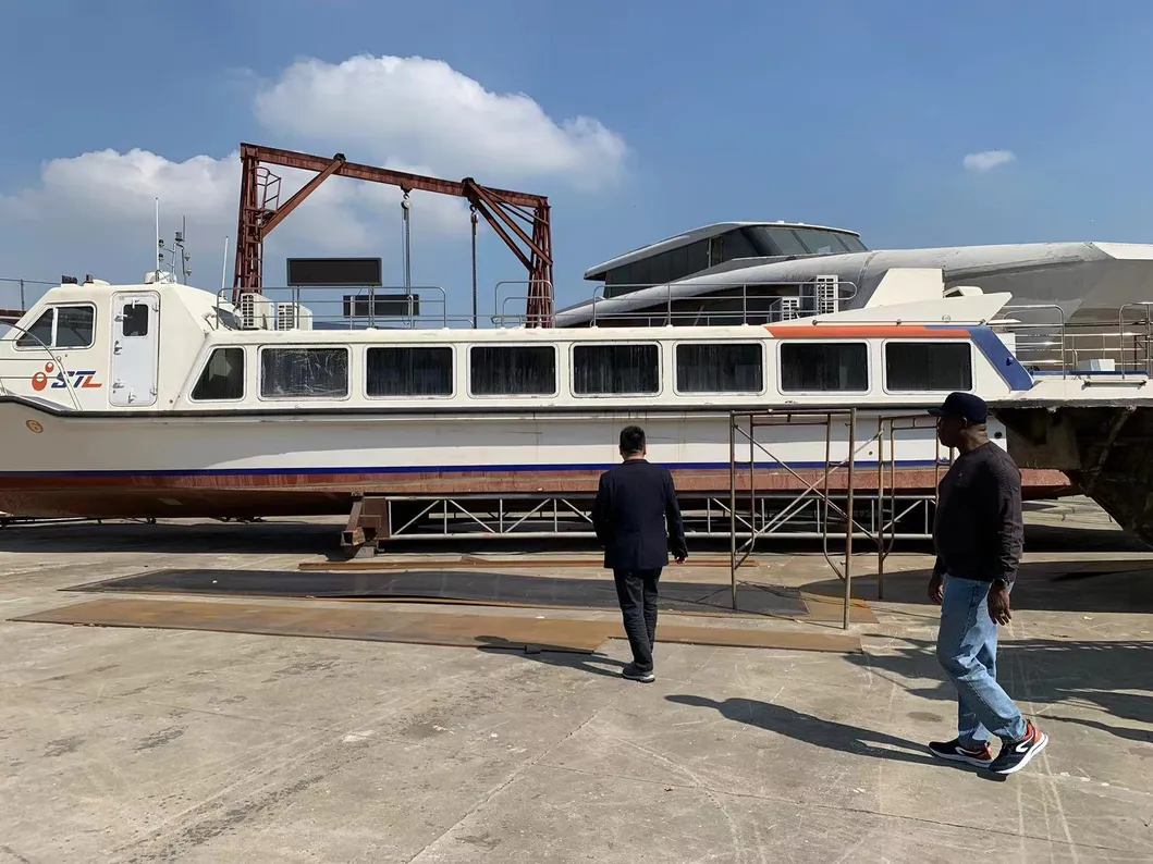 27 M Fiberglass Passenger Boat for VIP Tourism