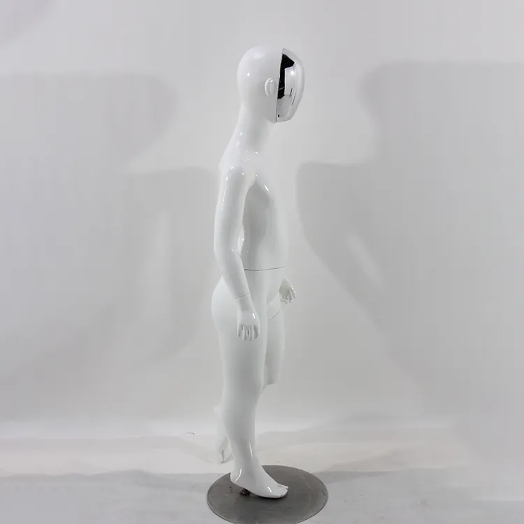 Kids Mannequin Detail 3