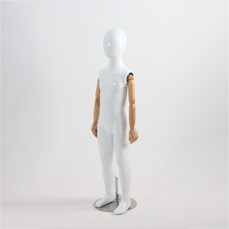 New Fashion Factory Price Fiberglass Full Body Mannequins Standing Child Mannequins