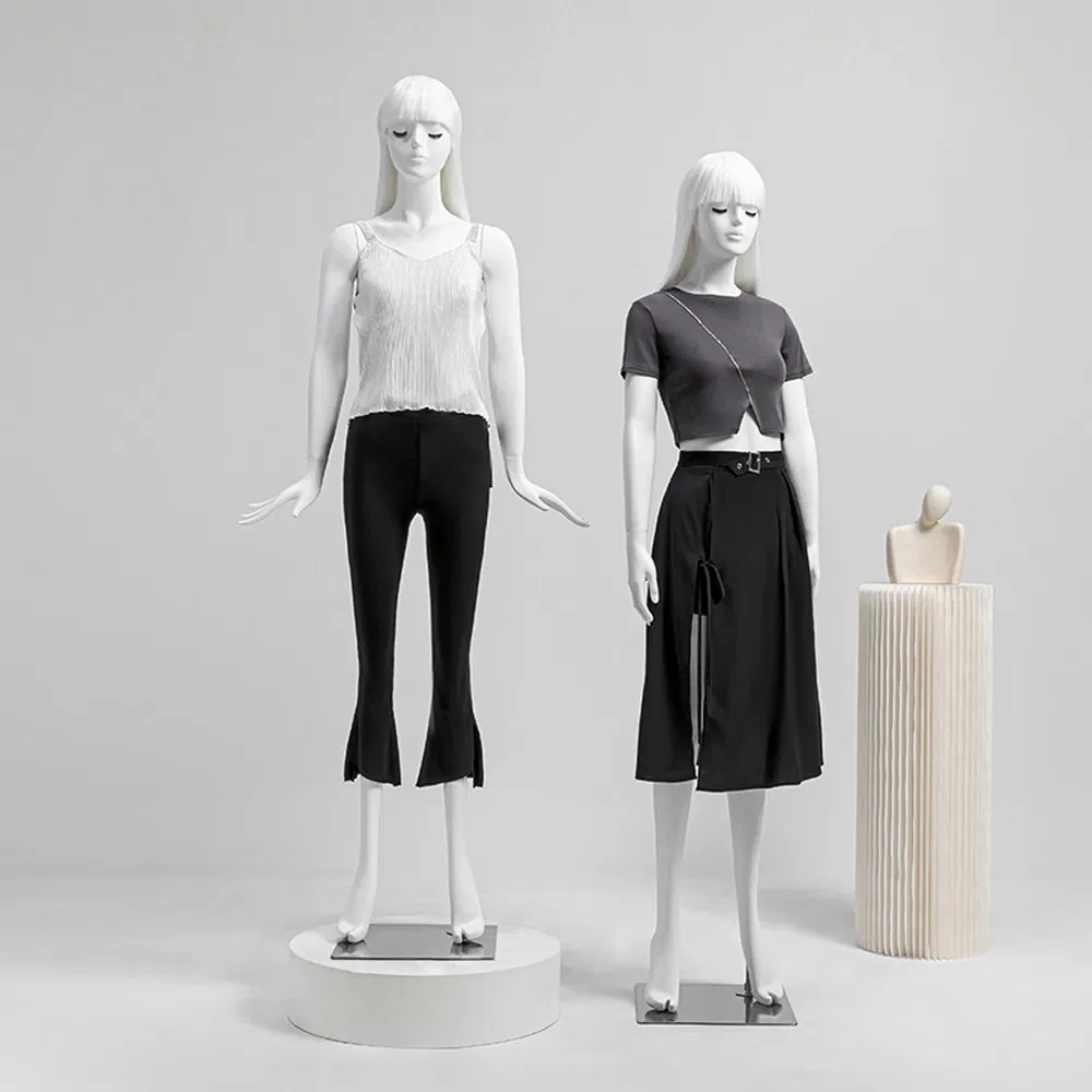 Mannequin Display 17