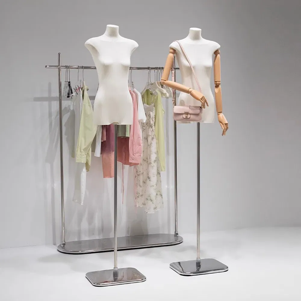 Mannequin Display 10