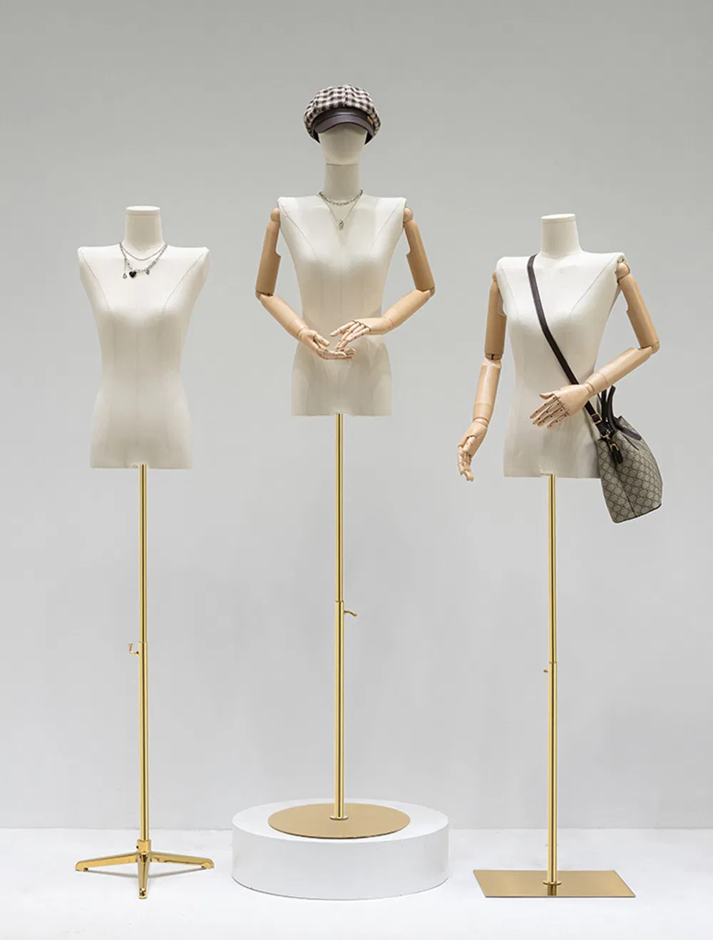 Mannequin Display 10