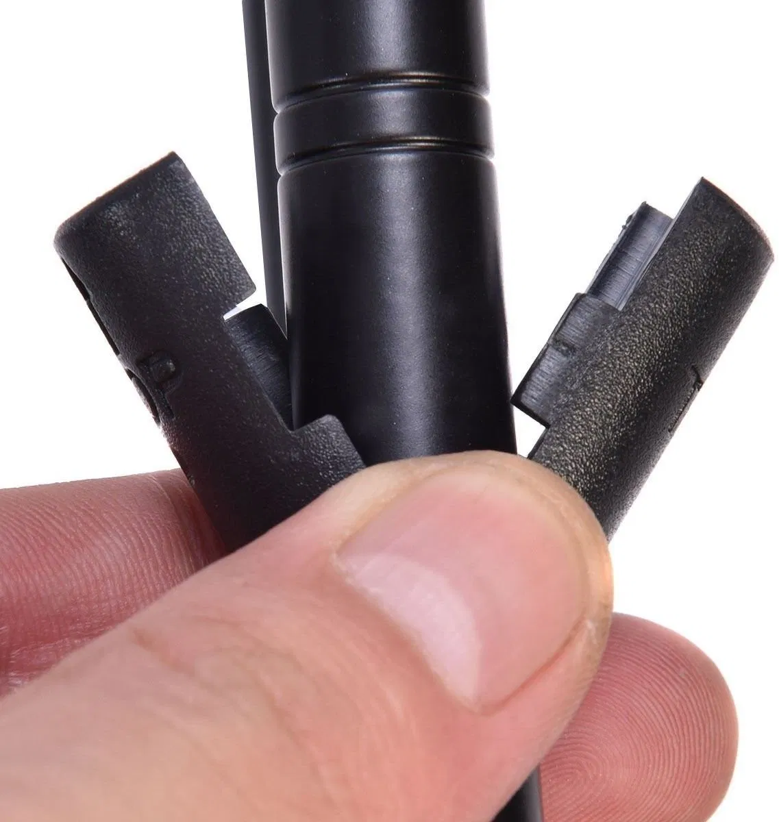 Hot Amazonbasics Black Epoxy Metal Garment Hanger Laundry Hamper Clothes Shelf Rack with 3PCS Non-Woven Bags