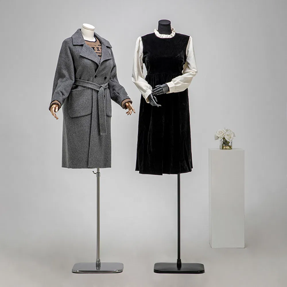 Mannequin Display 19