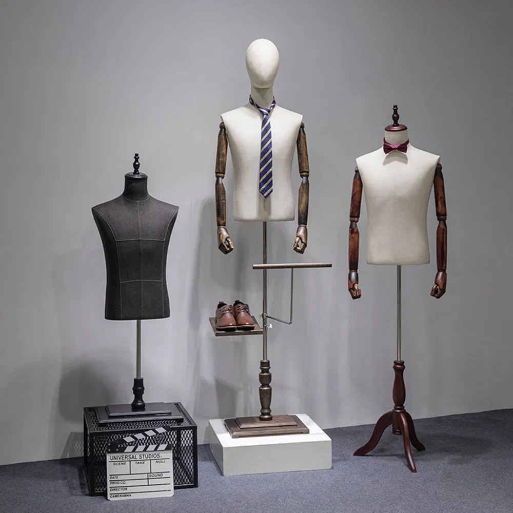 Mannequin Display 12