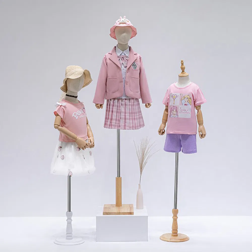 Mannequin Display 15