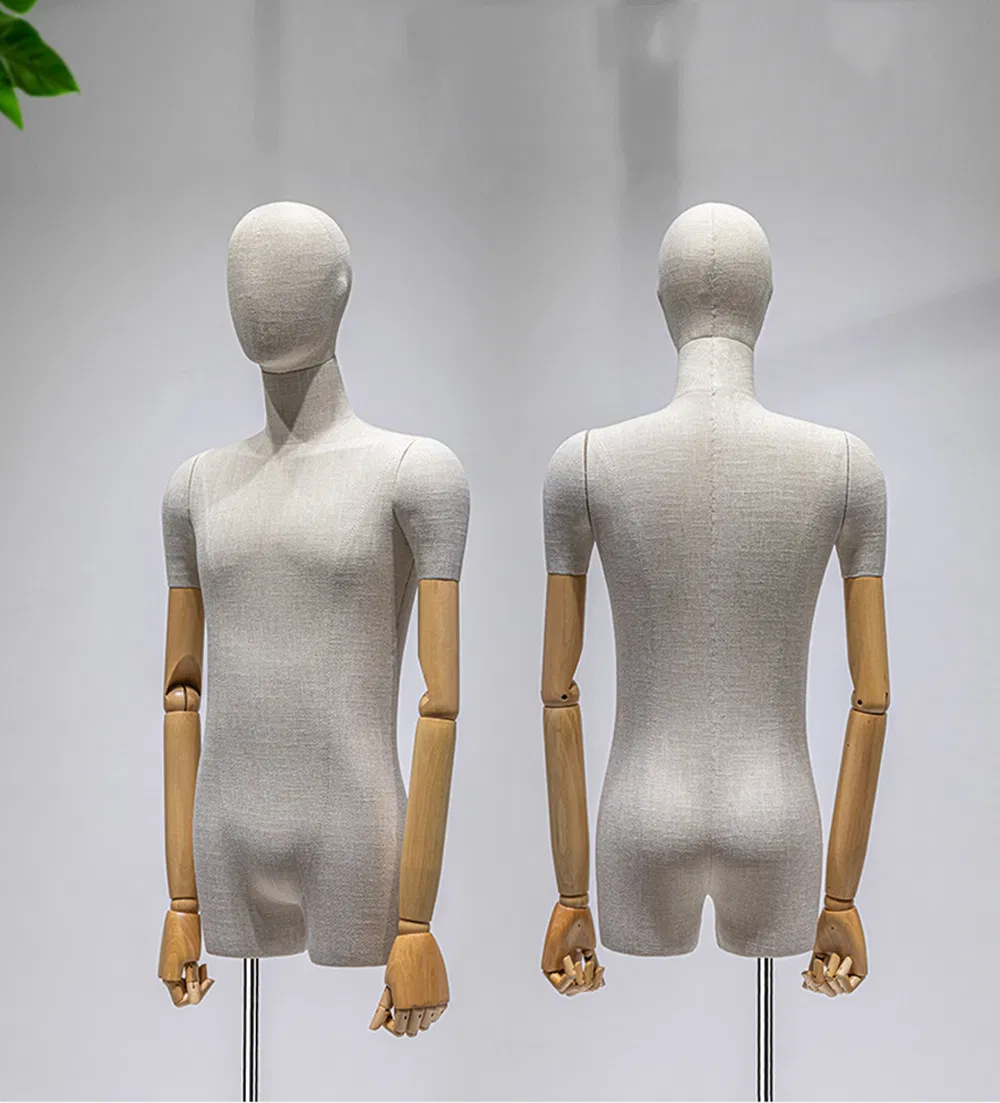 Mannequin Display 12