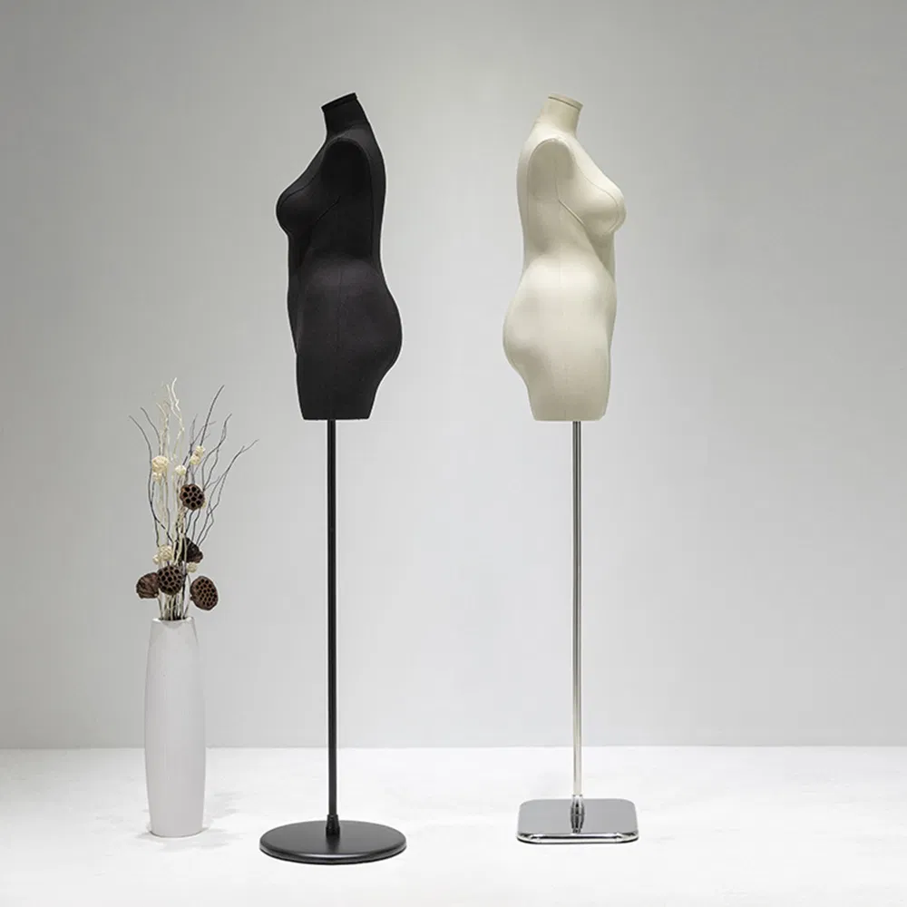 Mannequin Display 11