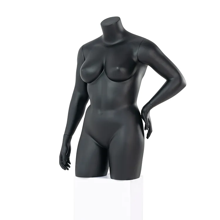 Mannequin Side 3