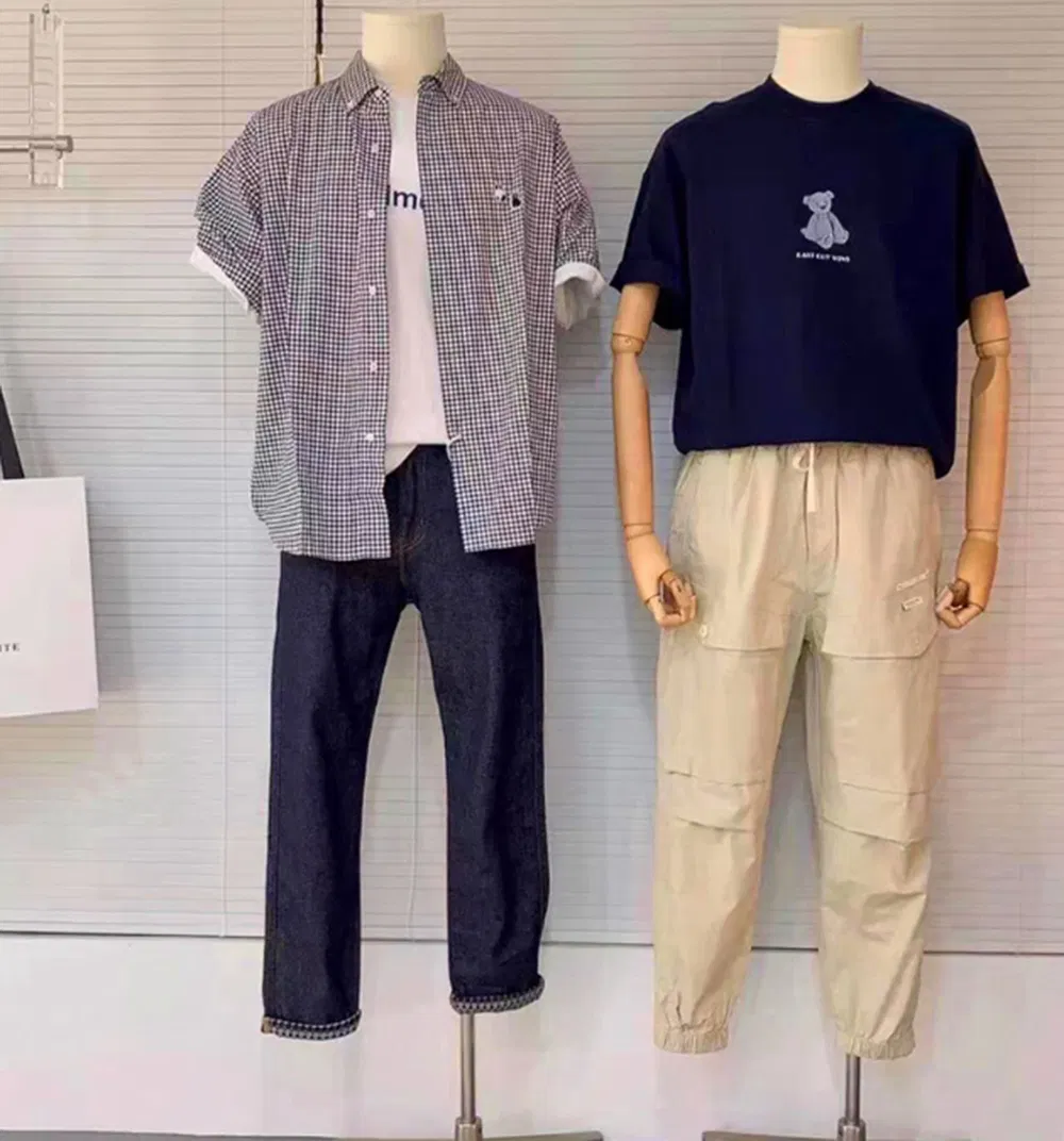 Mannequin Display 15