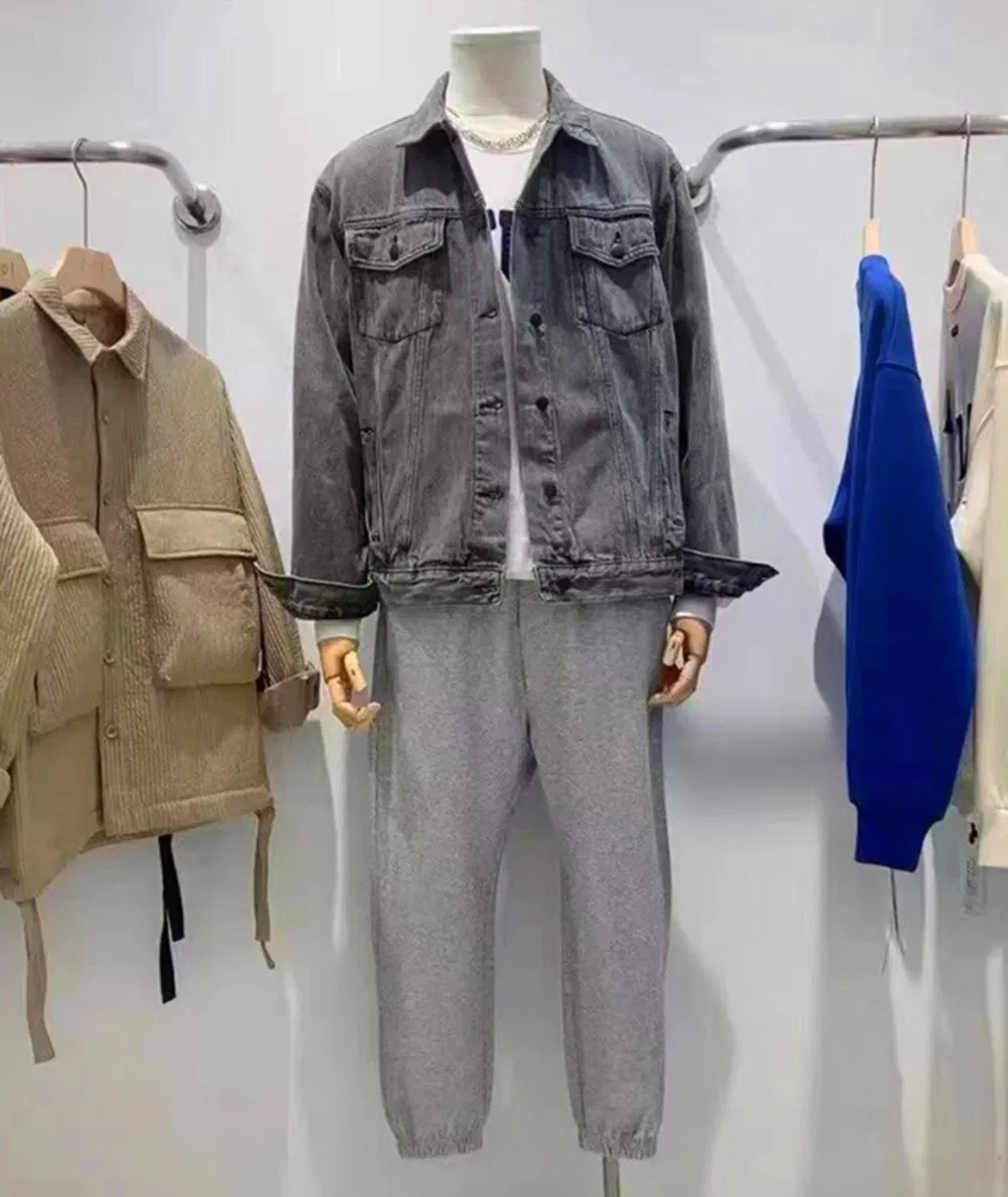 Mannequin Display 18