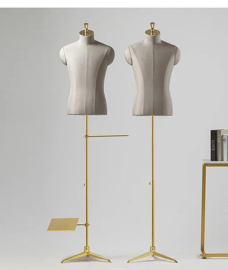 Mannequin Display 12