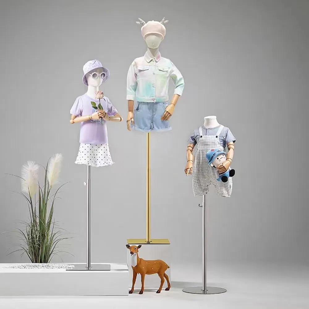 Mannequin Display 14