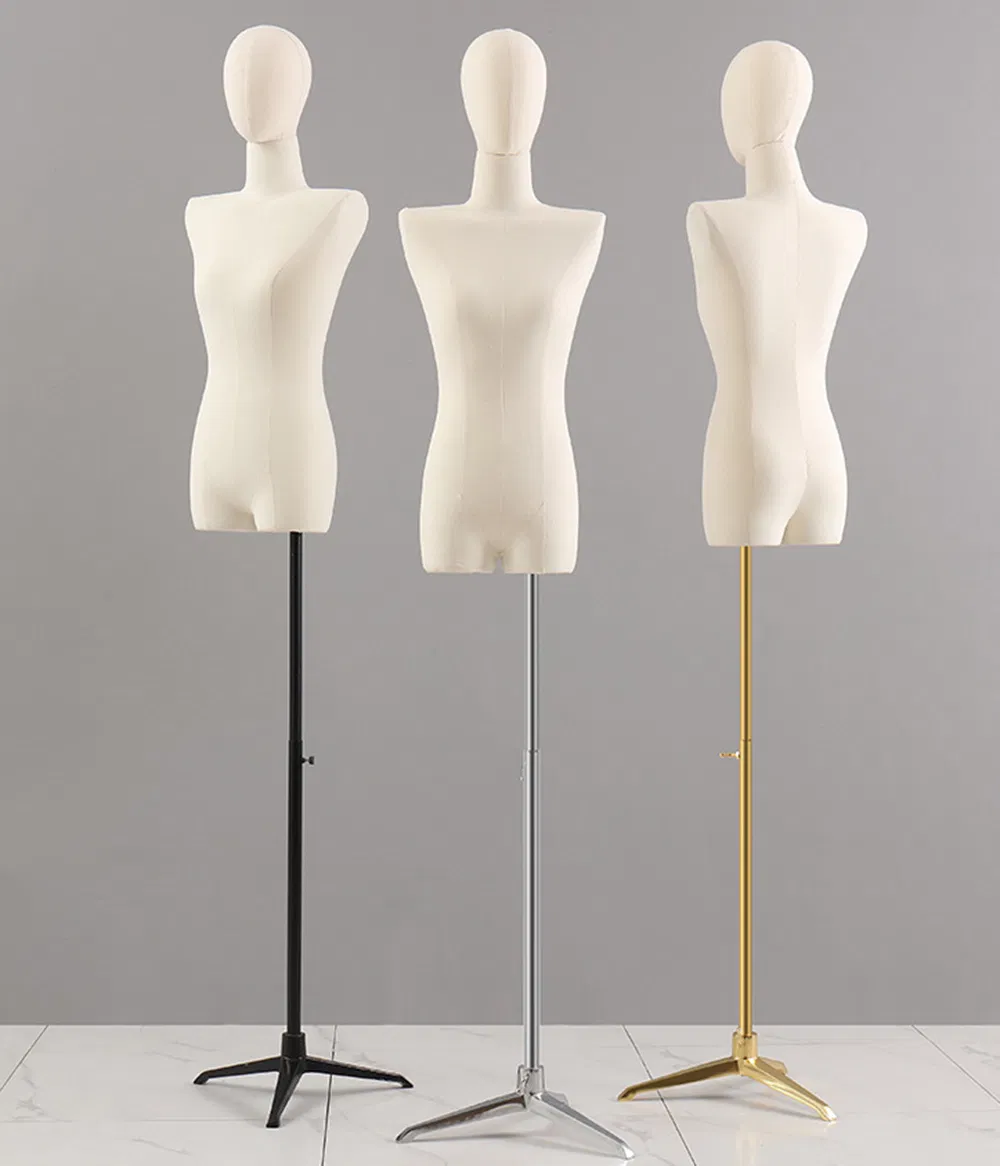 Mannequin Display 13