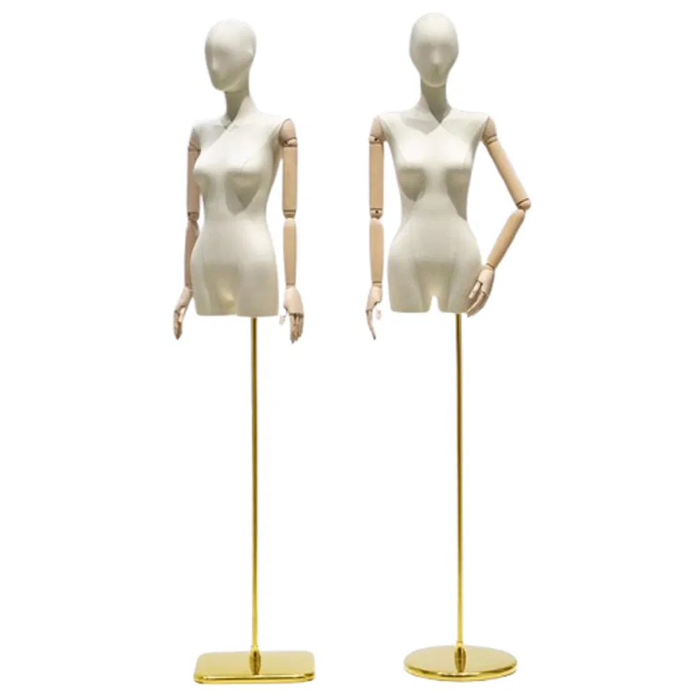 New Design Half Body Flat Shoulder Mannequin in Matt Black/White with Flexible Arms and Realistic Face Made of PP/PE/ABS/Fiberglass for Female Clothes Display