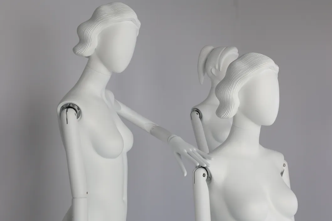 Male Mannequin Model