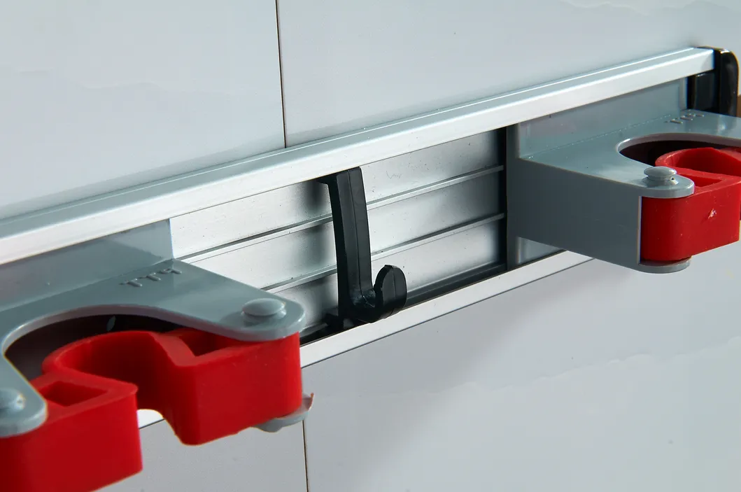 Mop Holder Showcase 3