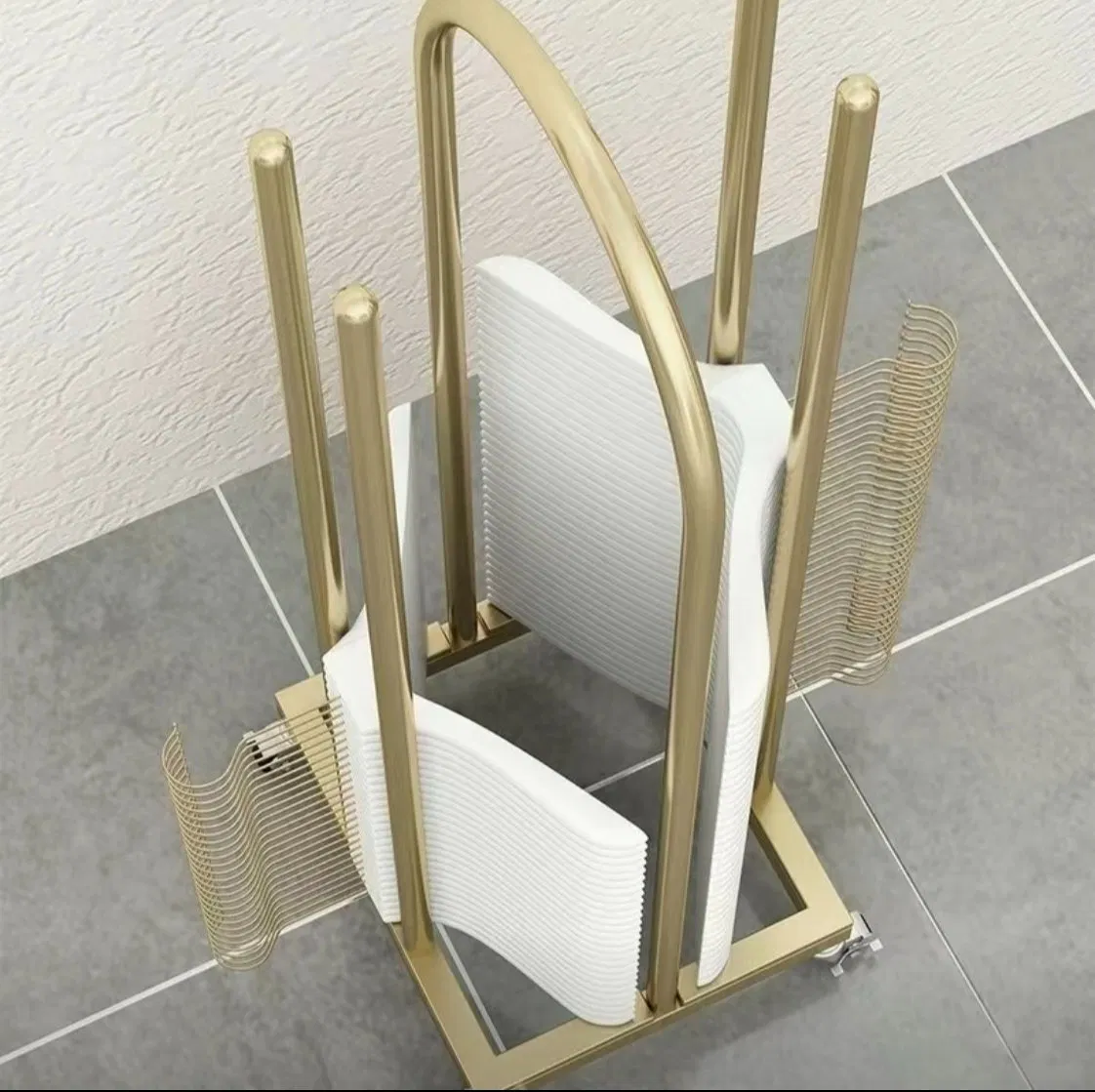 Stainless Steel Fashion Floor Store Fixture Clothing Luxury Display Stand Home Clothes Hanger Display Rack