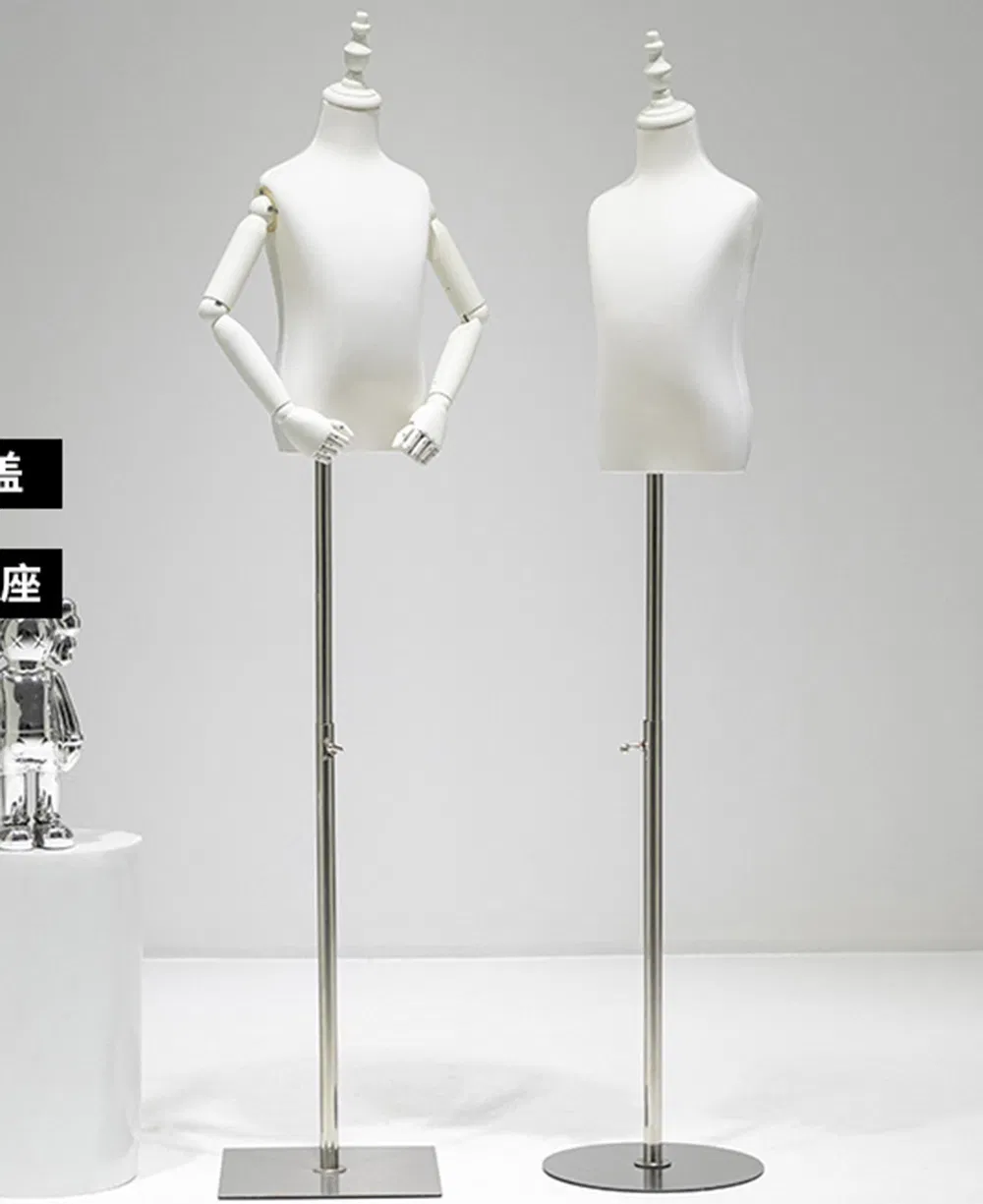 Mannequin Display 13