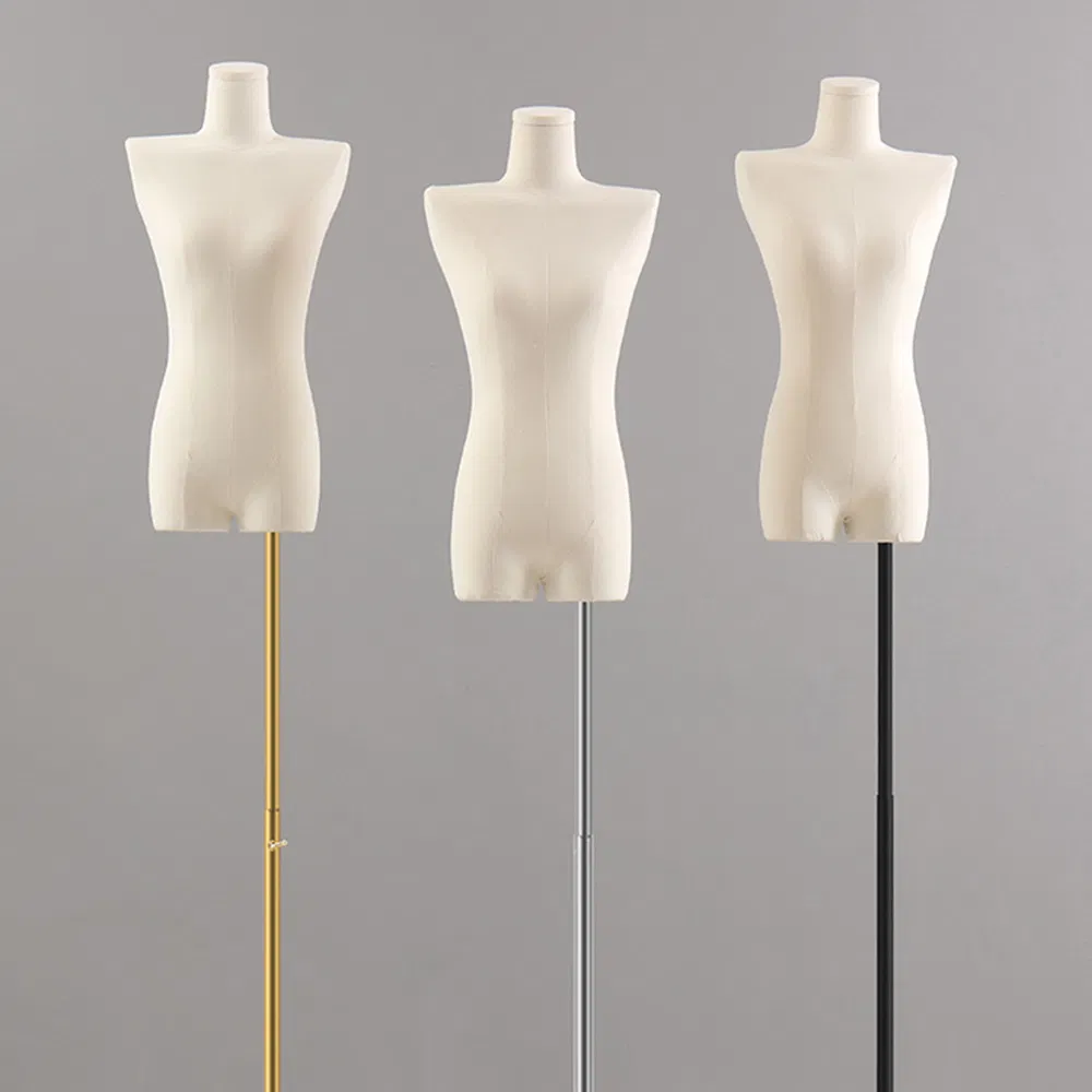 Low Price Headless Upper Body Flat Shoulder Mannequin in Matte Black/White with Cloth Covered Head Cover Made of PP/PE/ABS/Fiberglass for Female Clothes Display