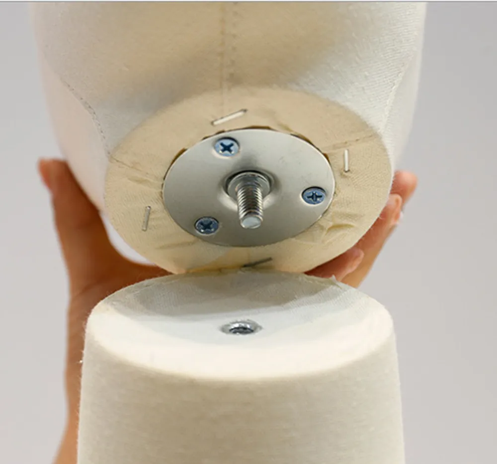 Mannequin Display 14