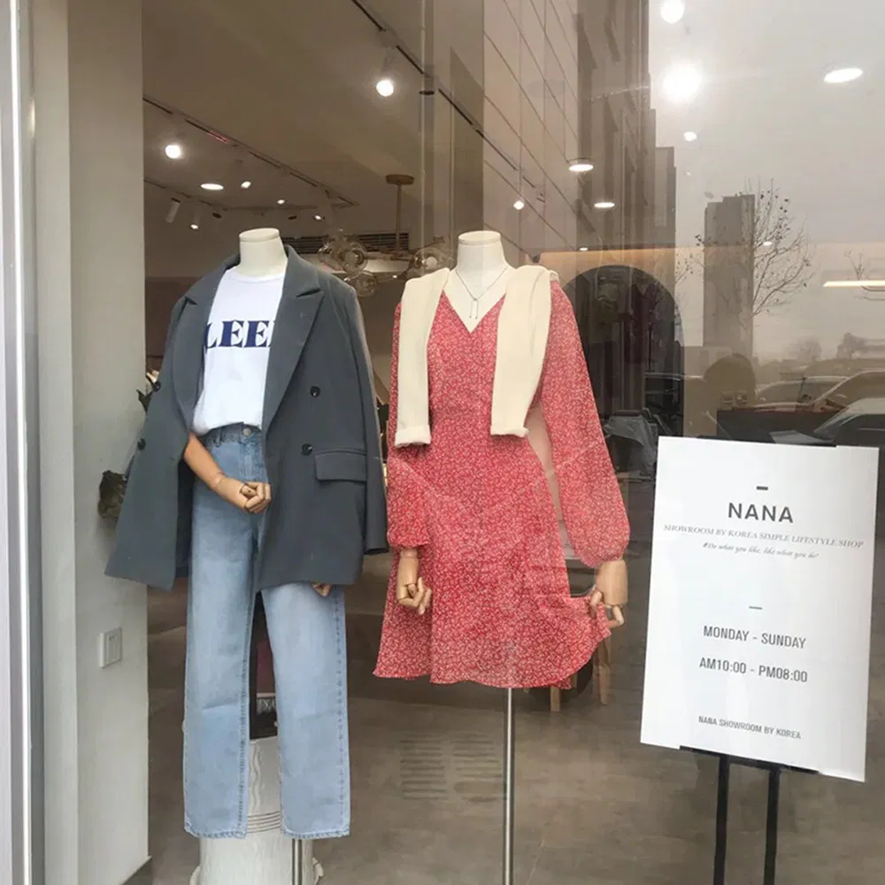 Mannequin Display 17