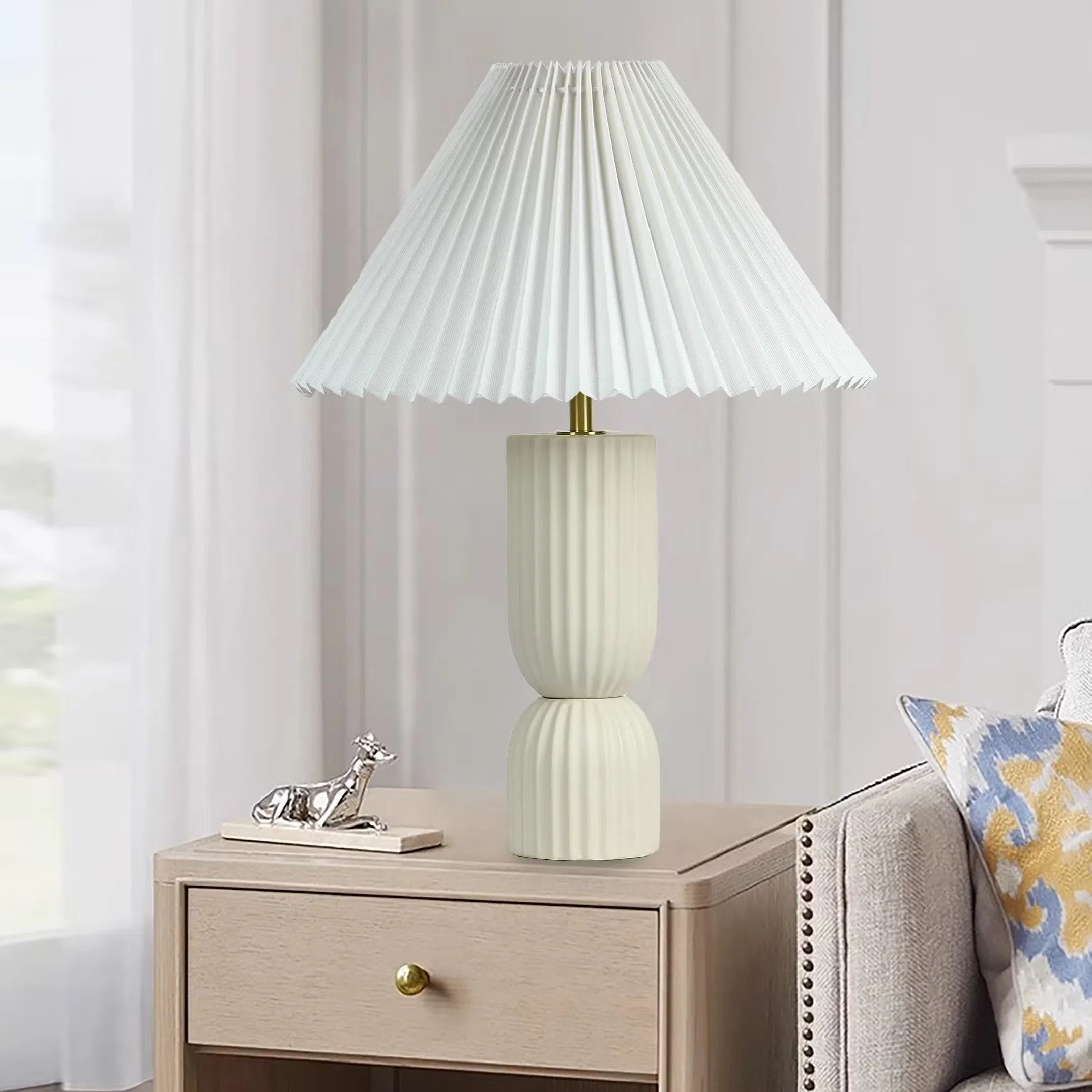 Decorative Nordic Retro Pleated Shade Designer Bedside Table Desk Lamp