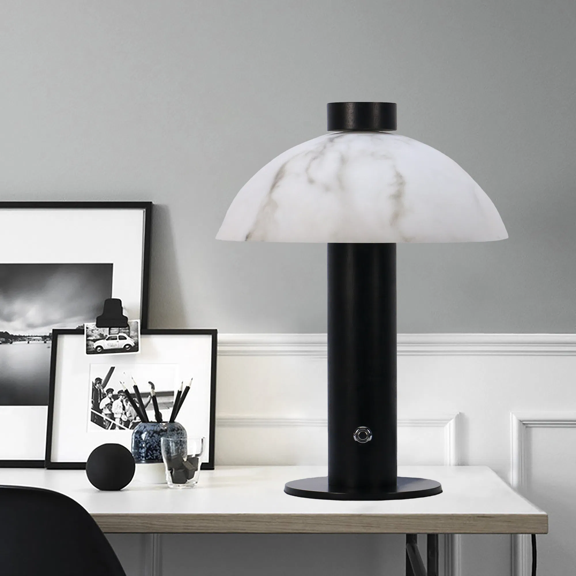 Hot-Selling Simple Designer Modern Table Lamp Bedroom Bedside - Warm Cozy Metal &amp; Marble Lamp