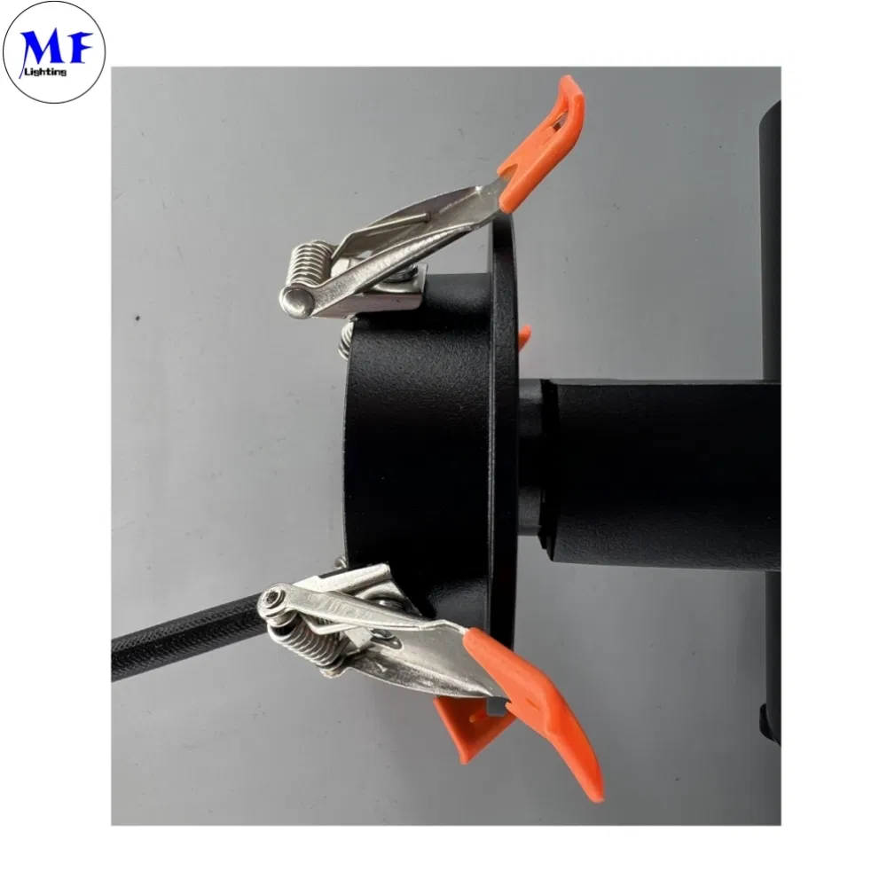 16yrs Manufacture 3years Warranty Magnetic Zoomable Track Lighting Museum Art Exihibition 10W 28W High CRI 97 Shapeable Surface Mount Wires LED Gobo Projector