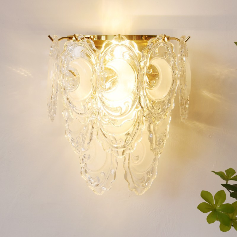 Indoor Wall Lights Hotel Bedroom Gold Small Wall Lamp Plug in Wall Sconces Bedside Decor Modern