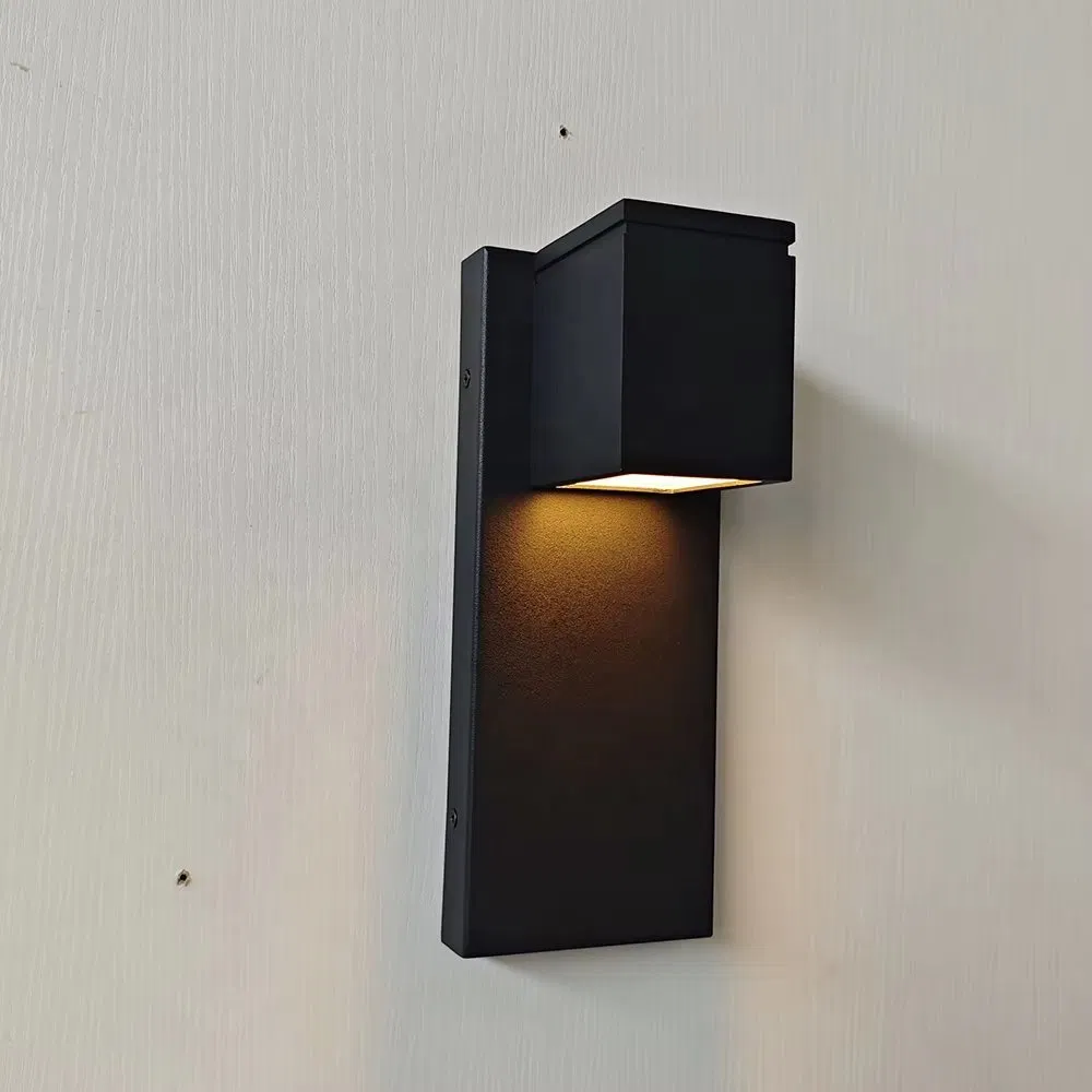 Hotel Lighting Solutions Hospitality Outdoor Exterior Waterproof Anti Rust Wall Sconce with Integrated LED Downlight