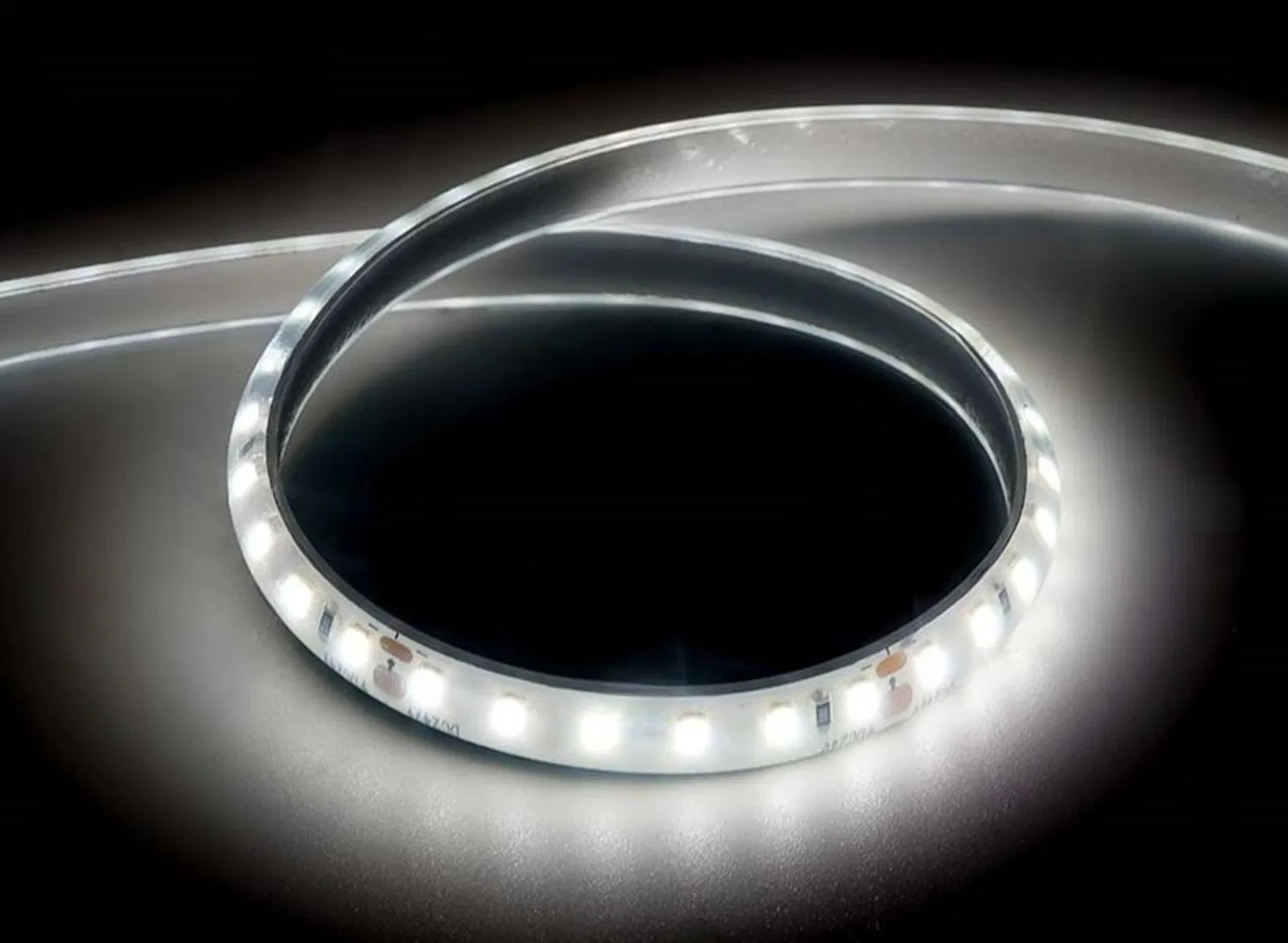 Modern Design High Brightness Ultra-Thin Ambient LED Lighting for Gaming Room