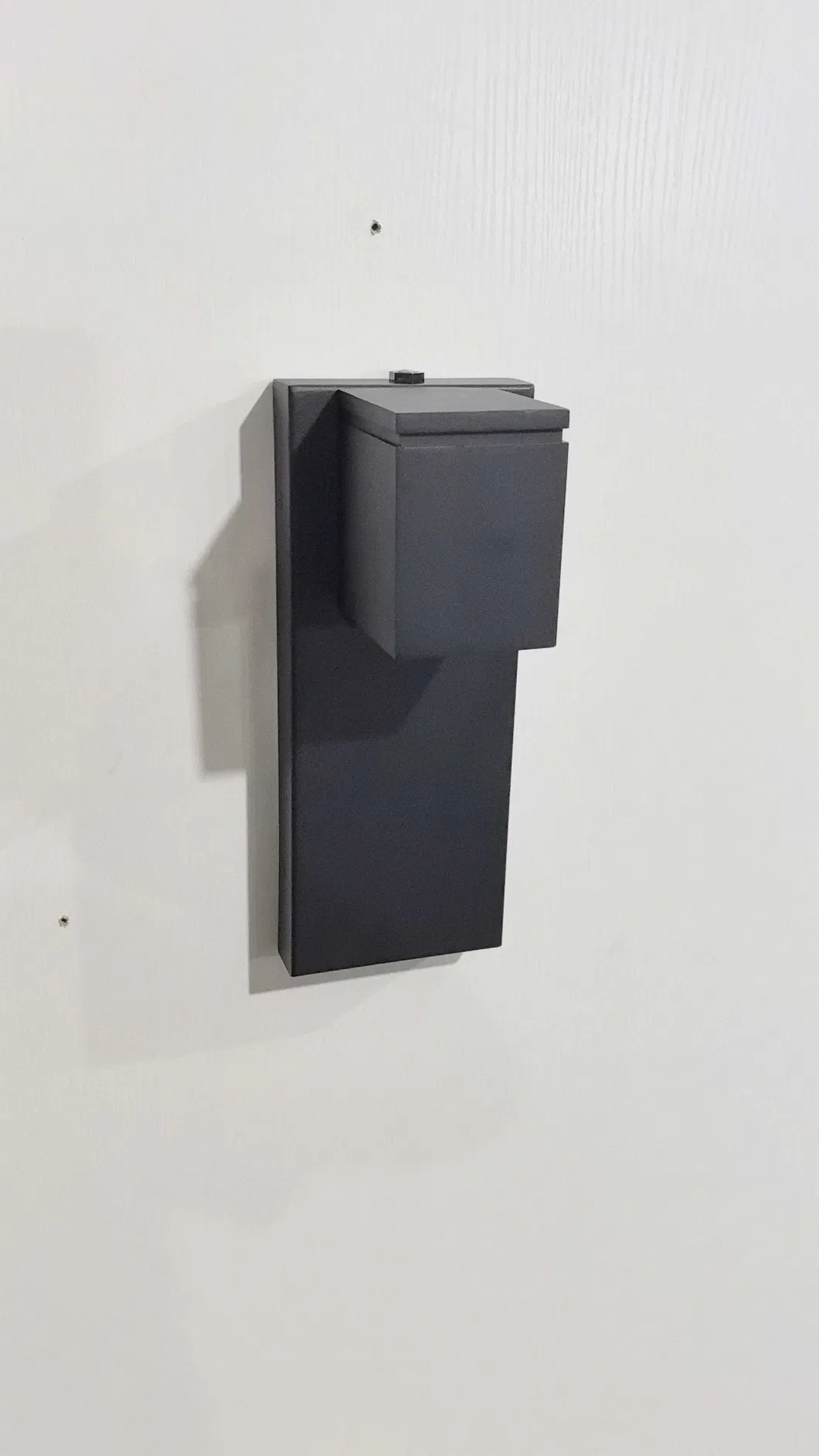 Outdoor Wall Sconce 1