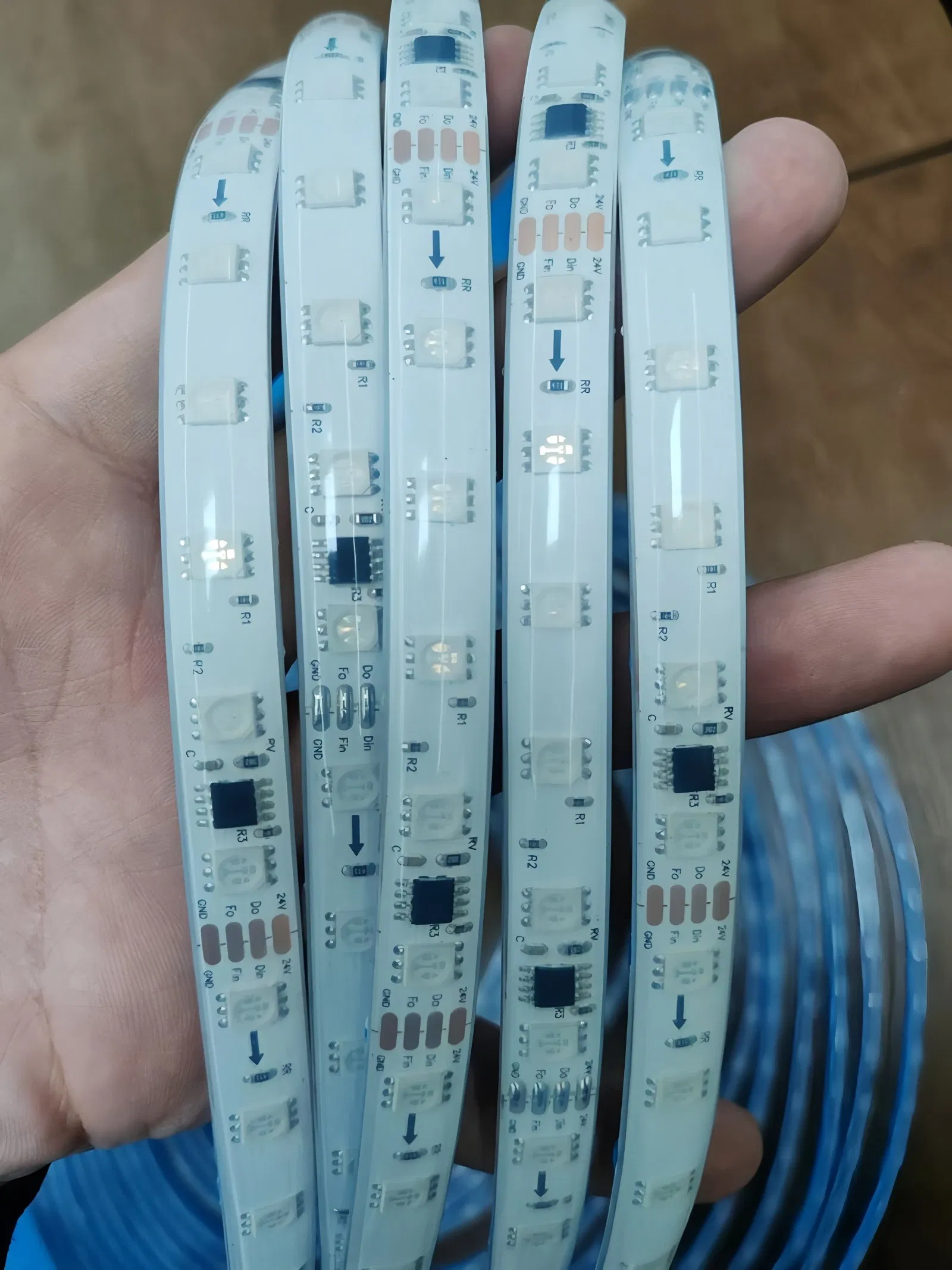 Modern Design High Brightness Ultra-Thin Ambient LED Lighting for Gaming Room