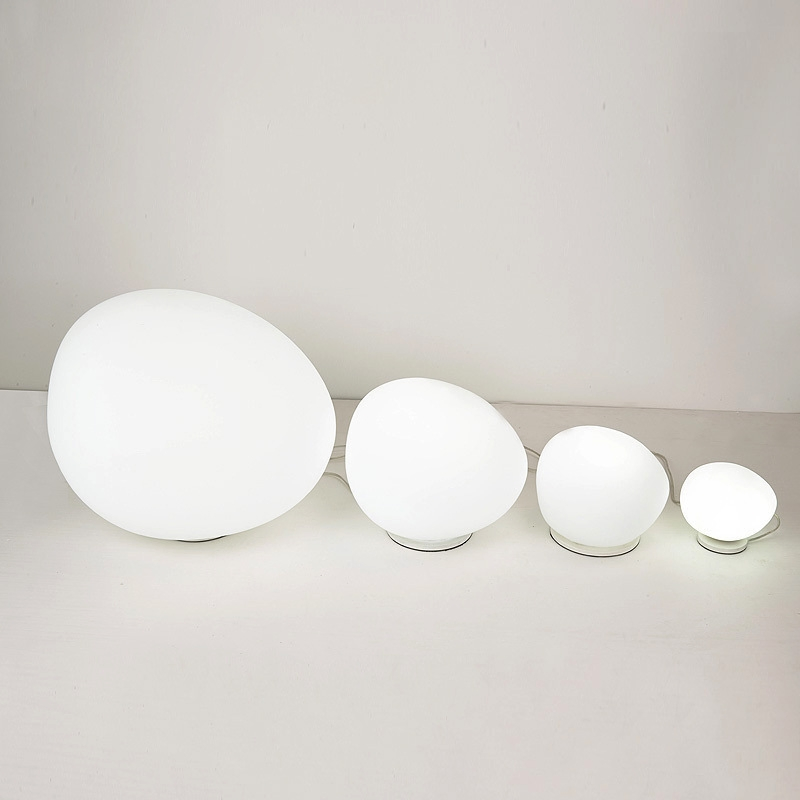 Italian Designer White Egg-Shaped Rotational Molded Lamp Nordic Minimalist Mushroom Table Lamp for Living Room Bedside Hotel