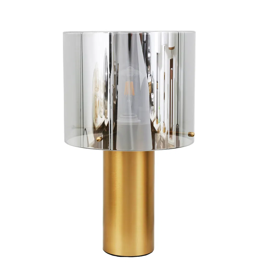 Detailed Table Lamp 2