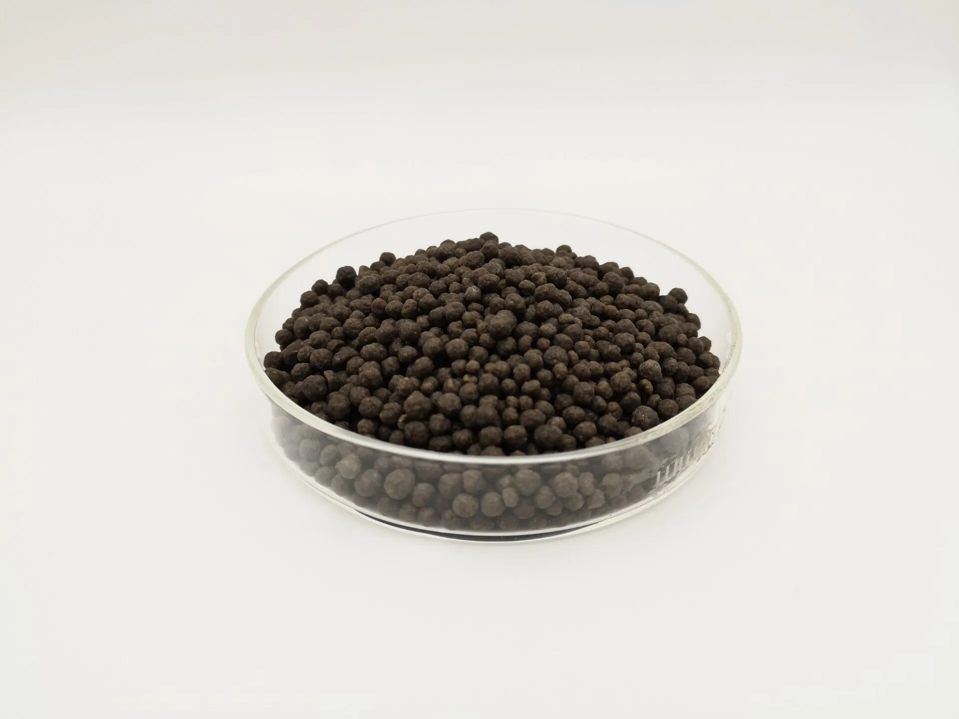 Humic Acid Urea 1.2% Humate Urea Slow Release Nitrogen Fertilizer China
