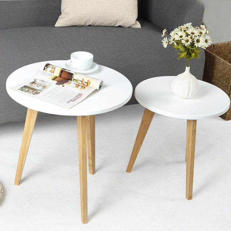 Mesa Lateral de Bambu com Pé para Sala de Estar Moderna e Simples