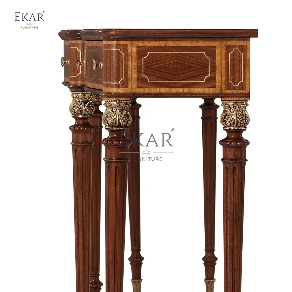 Mesa de Consola de Madeira Sólida Clássica para Entrada com Armazenamento e Design Intricado