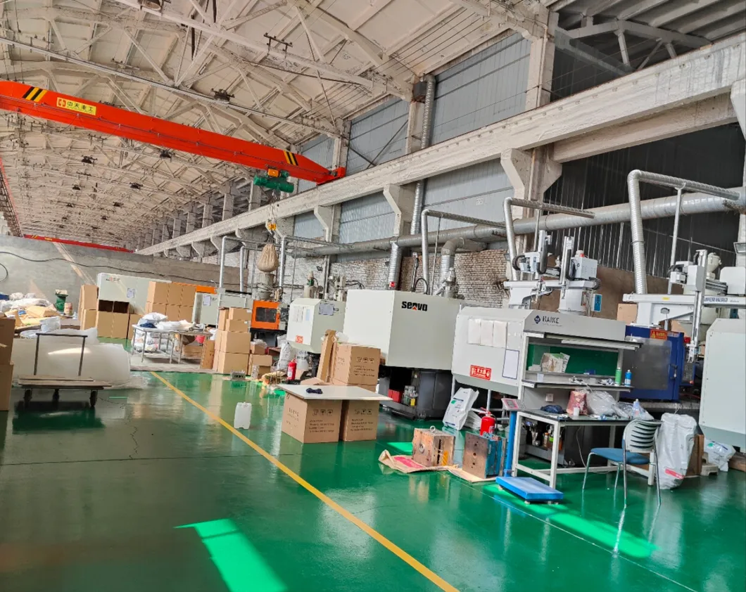 Caixas de Armazenamento Empilháveis com Tampa para Ferramentas e Peças de Fábrica e Garagem - Mantenha Organizado