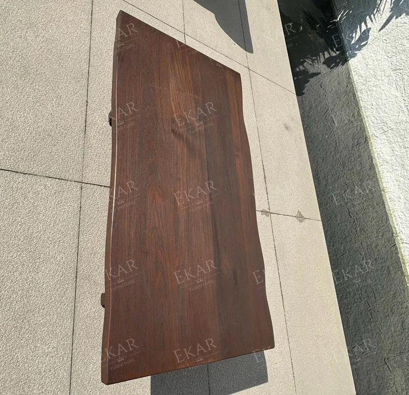 Detalhe Estrutura de Madeira Maciça