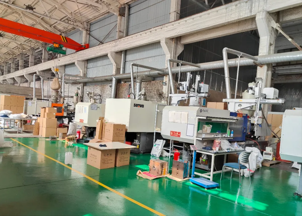 Caixas de Armazenamento Empilháveis com Tampa para Ferramentas e Peças de Fábrica e Garagem - Mantenha Organizado