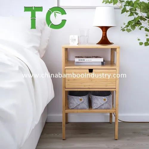 Mesa de cabeceira de bambu lateral