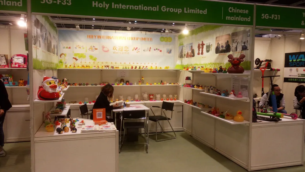 Exhibition Duck Toy 2