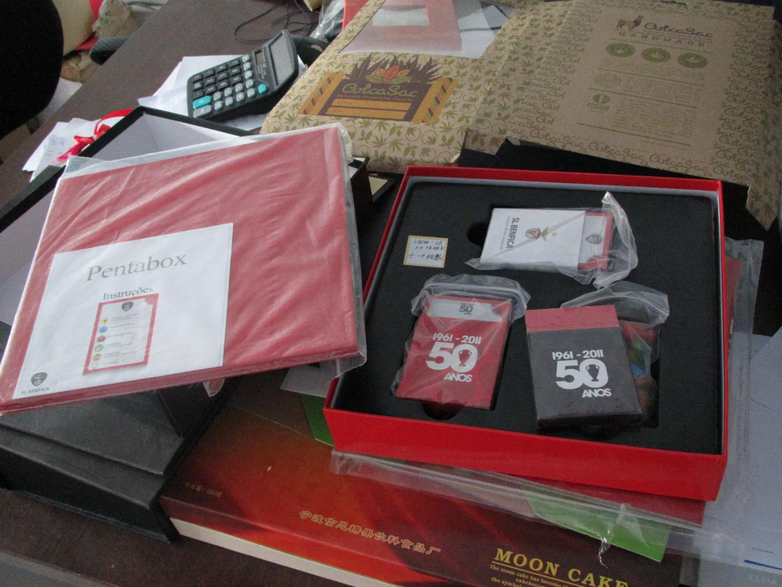 Factory Price Custom Personalized Design High-Quality Game Materials Cardboard Family Team Gathering Entertainment Board Game