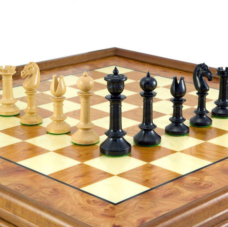 Factory Hot Sale Custom Wood Carving Chess with Drawers Pieces Board Game Set with Wooden Packaging Box for Sale