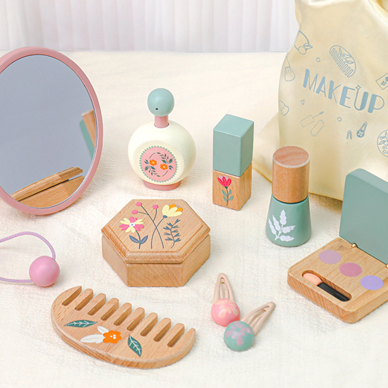Pink Princess Wooden Makeup Set Realistic Cosmetic Kit for Girls Fun Pretend Play Toy