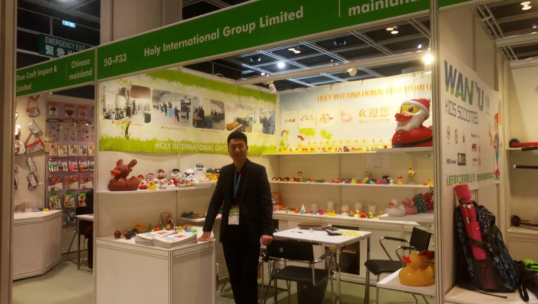 Exhibition Duck Toy 1