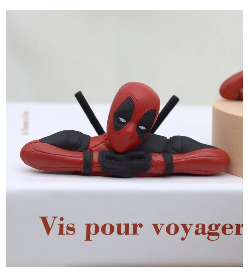 Action Figure Details 1